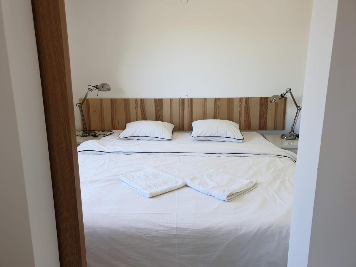 Aaa Apartments 阿尔布费拉 外观 照片